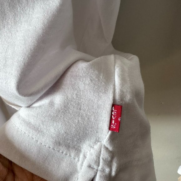 Men's Levi's® Evan Hooded Tee - Picture 4 of 10